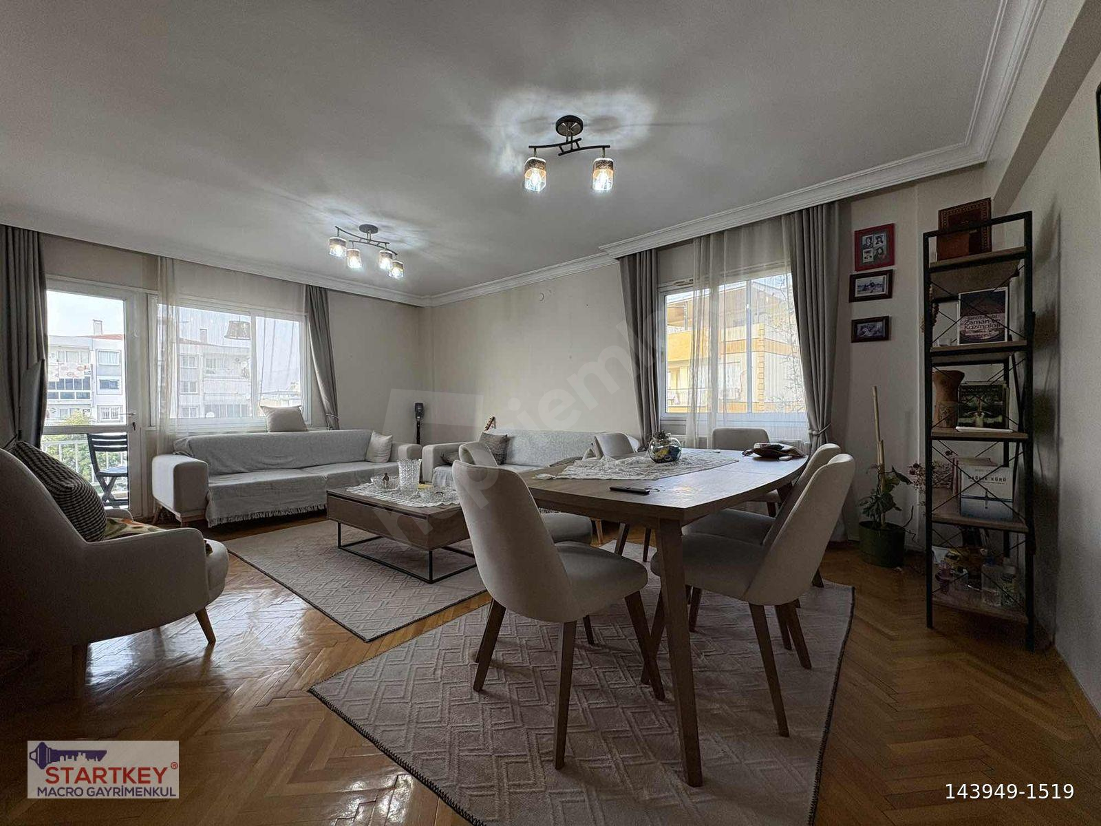 Postacılar Park Yakını 3+1 Kilerli Önü Açık Boş Daire