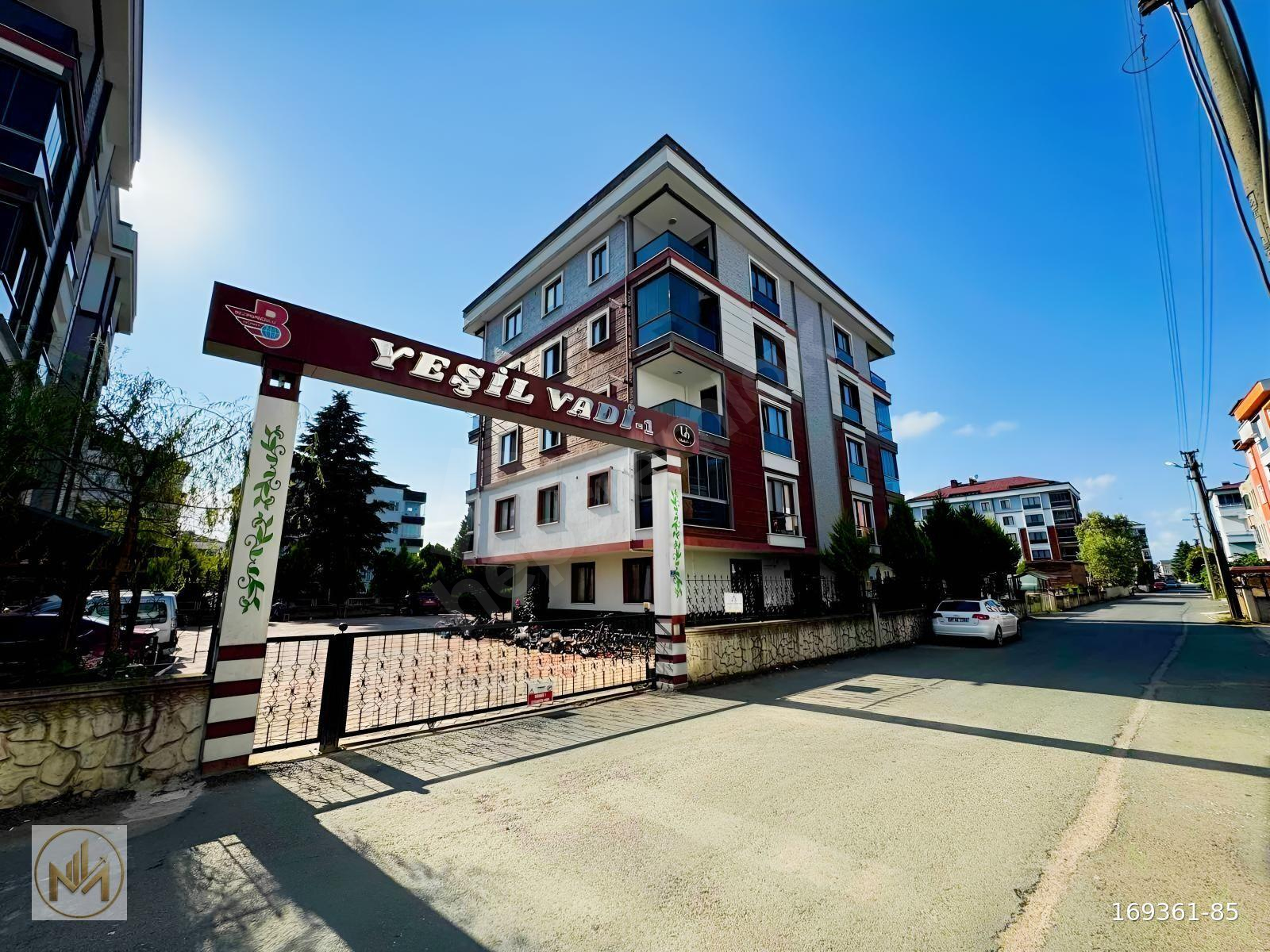 MONARC'DAN CUMHURİYET MAH. GENİŞ BAHÇE KATI 2+1 KİRALIK DAİRE