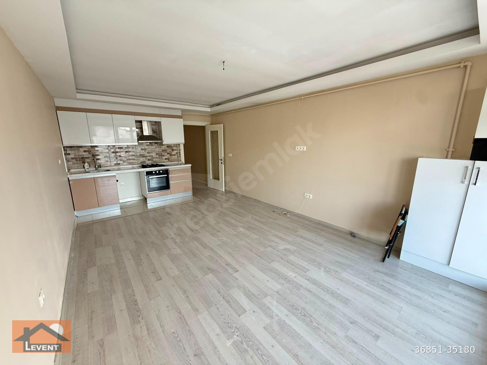 LEVENT'TEN AYDINLAR MAHALLESİNDE HÜRRİYET CAD. ÜZERİ 1+1 , 85 M2