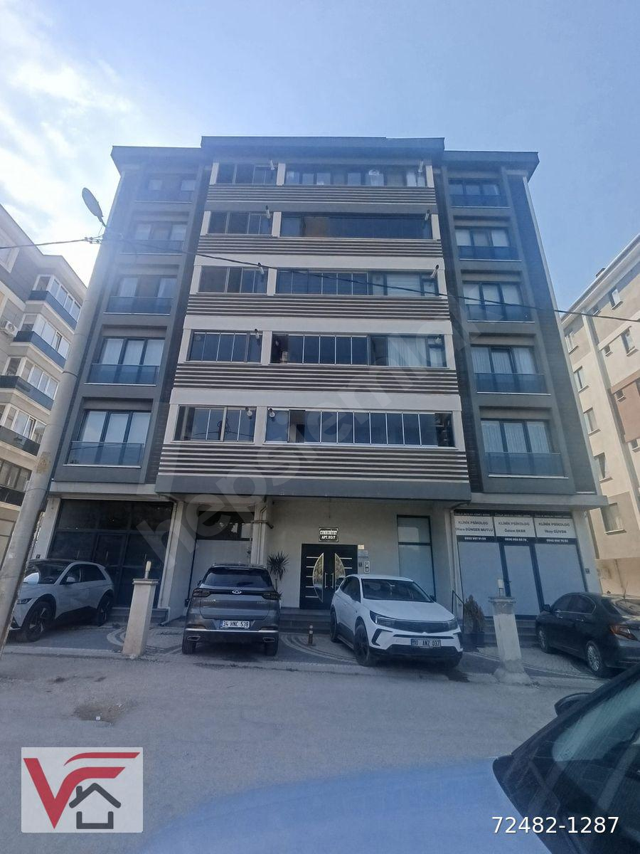 VARAN EMLAK'TAN PAŞAKENT'TE ACİL SATILIK 2+1 DAİRE