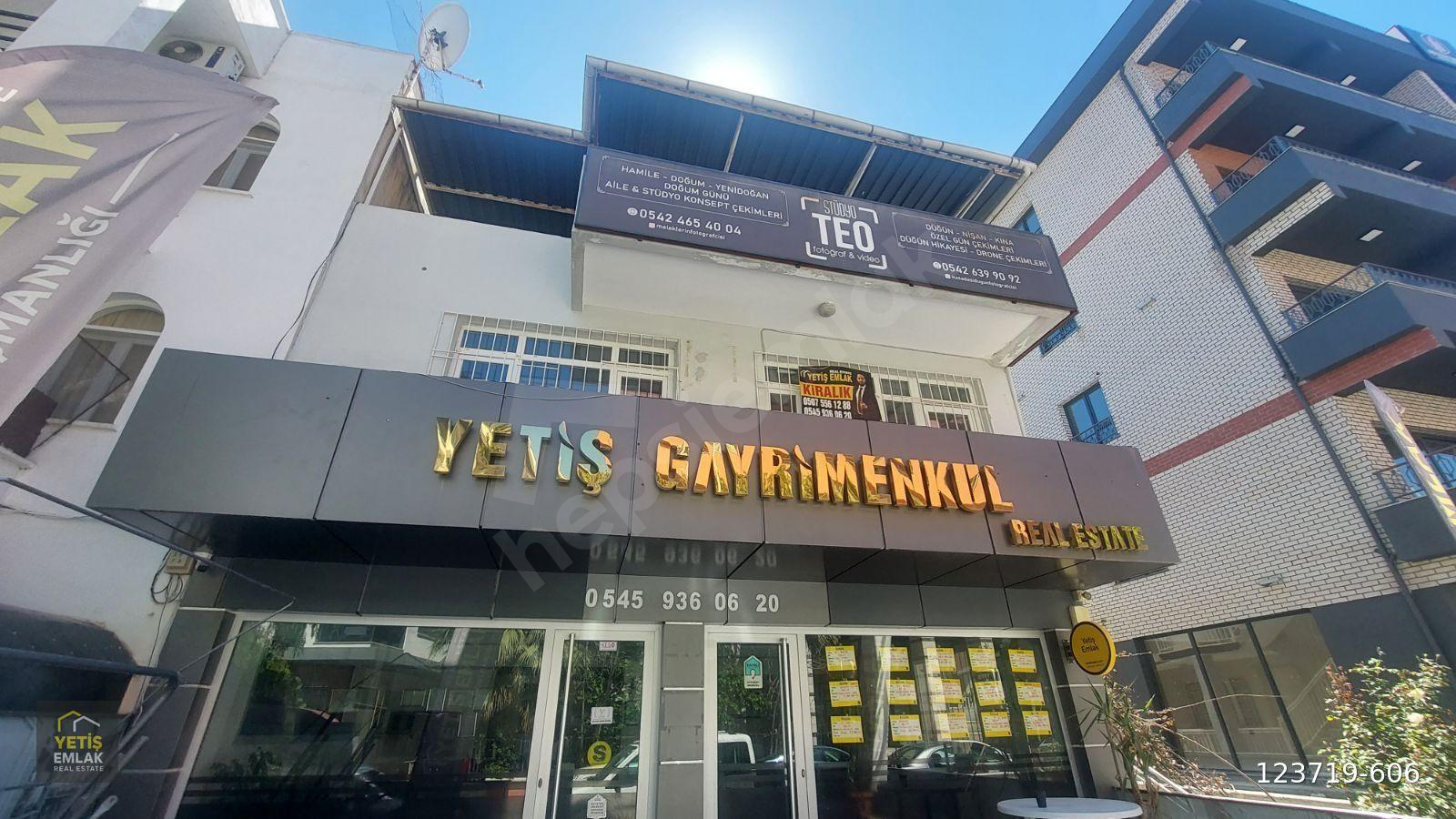 KUŞADASI CUMHURİYET MAHALLESİNDE KİRALIK 2+1 100 M2 OFİS