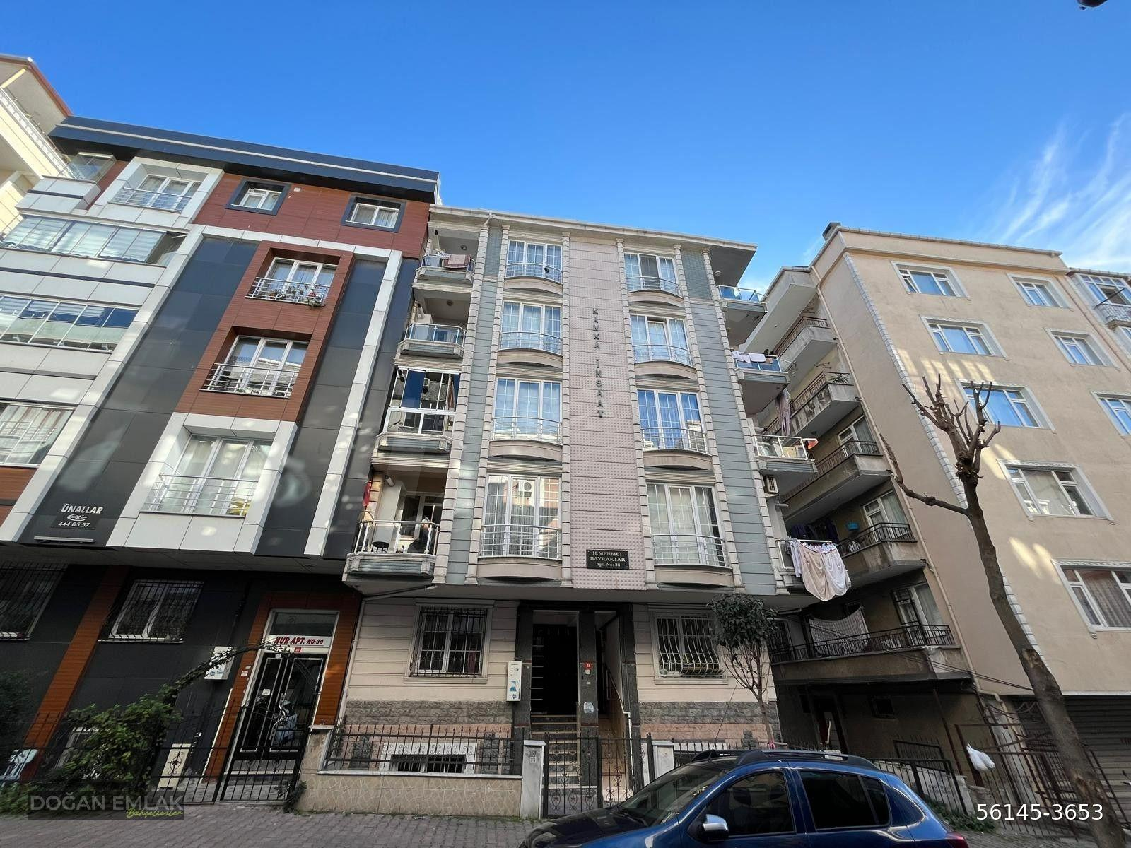Bahçelievler Soğanlı Mustafakemalpaşa Caddesi Yakını arakat 14 Yıllık Bina'da