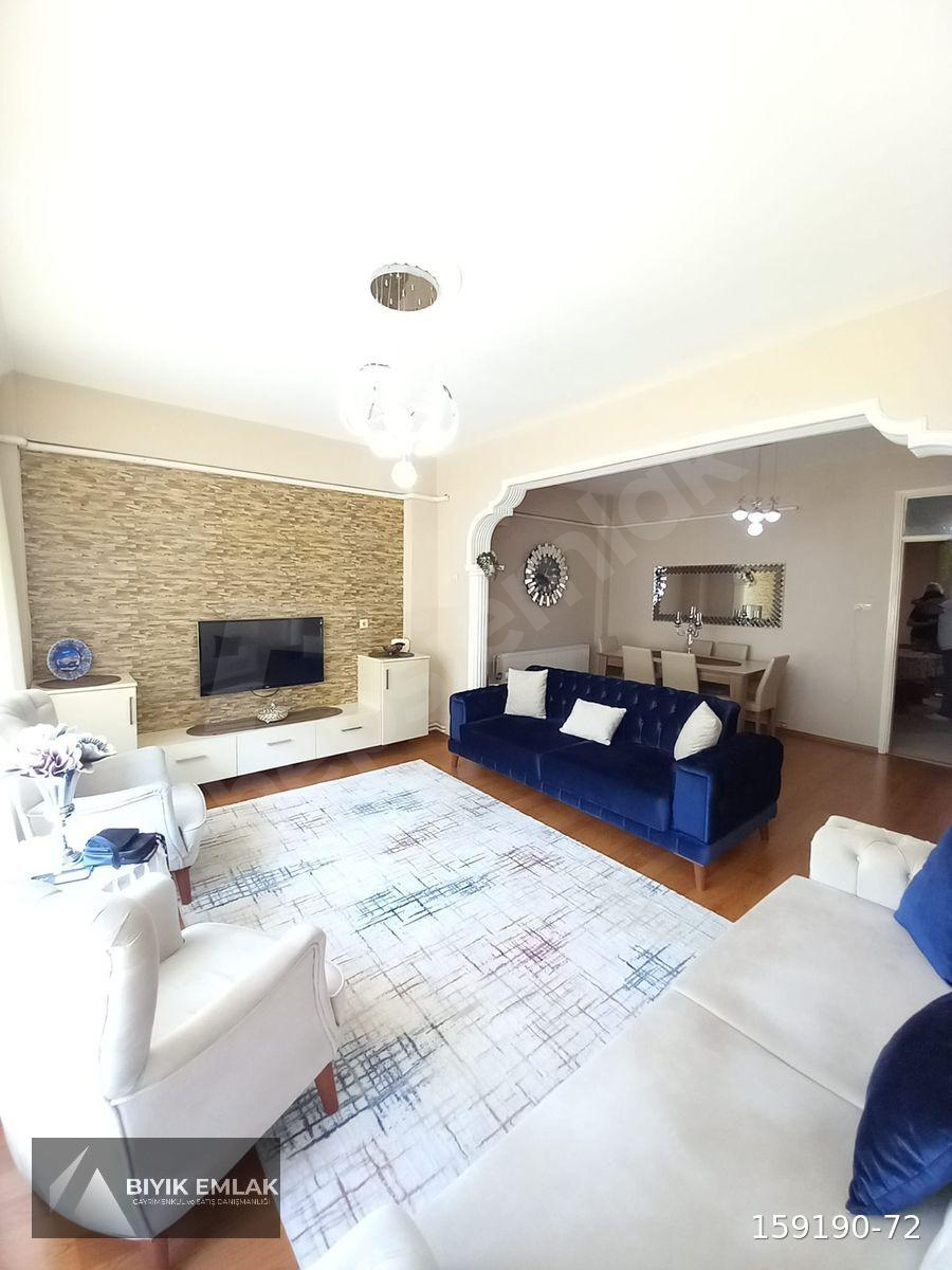 ÜNYE’NİN MERKEZİNDE FIRSAT SATILIK DAİRE!!