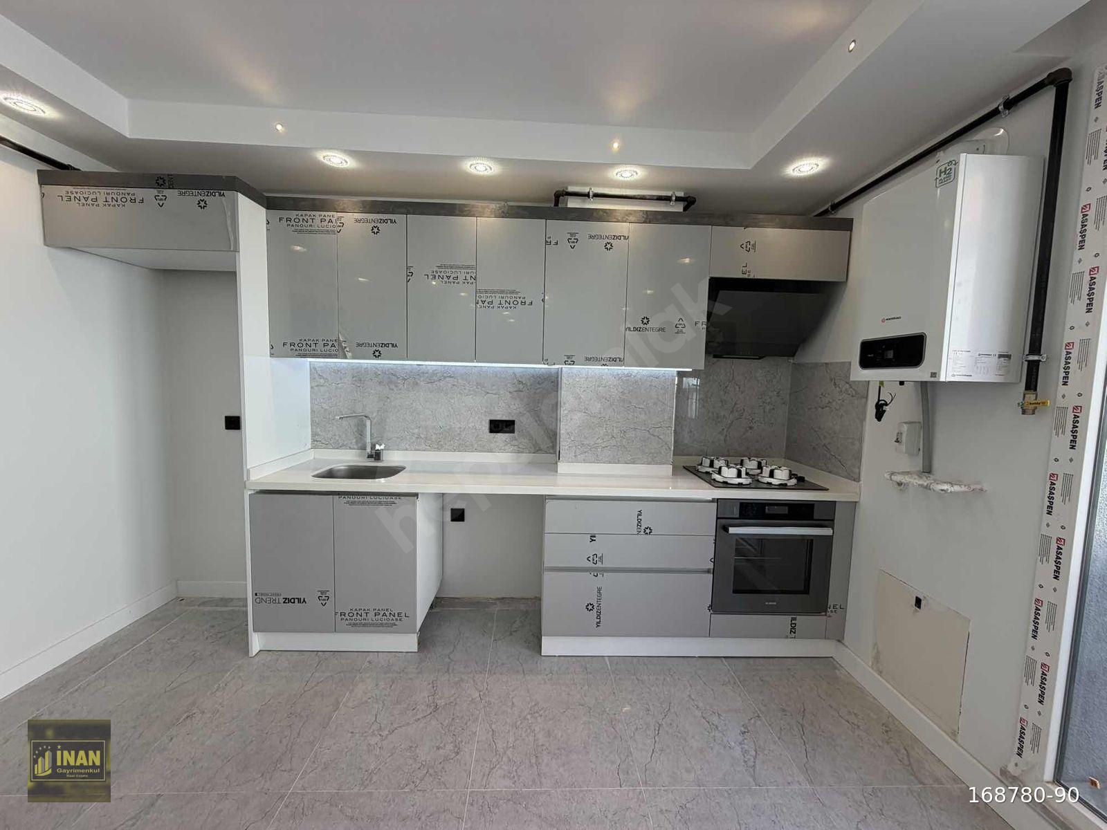 AVCILAR CİHANGİR KADIRGA SOK ARA KAT SIFIR 2+1 SATILIK DAİRE