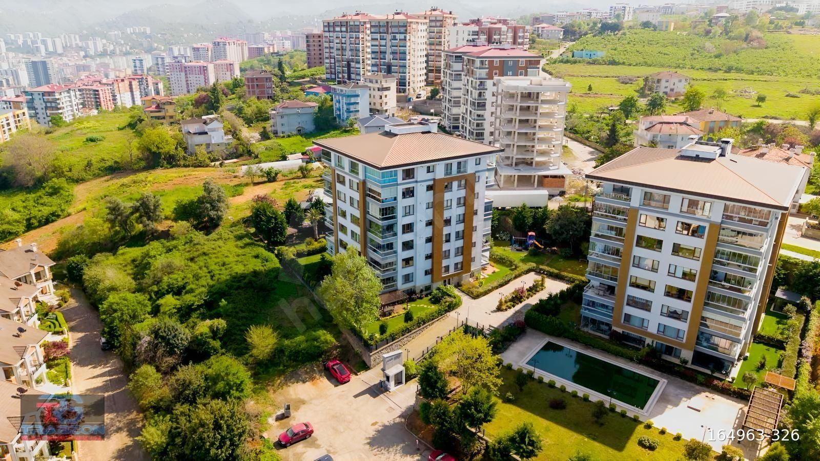 YALINCAK NADİR BAHÇE KONAKLARINDA SATILIK ÖZEL DUBLEKS DAİRE
