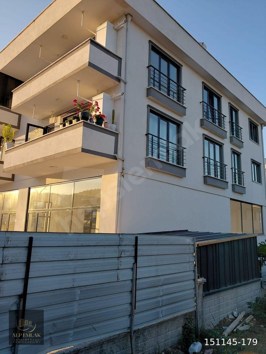 ALP GAYRİMENKULDEN FATİH MAH'DE KİRALIK ÜÇÜNCÜ KAT 3+1 DAİRE