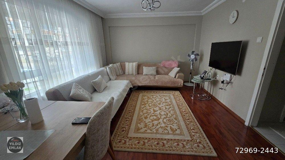 2+1 DÜZ GİRİŞ ÖN CEPHE BAKIMLI MERKEZİ KONUM SATILIK DAİRE YILDIZ EMLAK'TAN