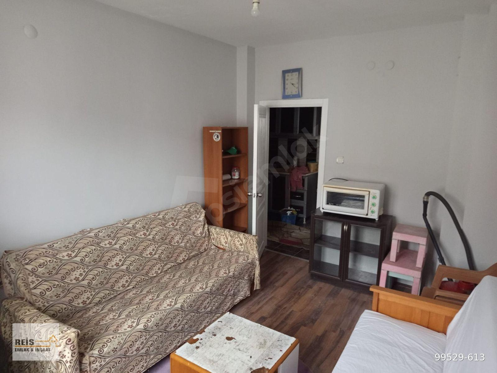 ŞİRİNTEPE MAHALLESİ KÜLTÜRLER SOKAKTA EŞYALI SATILIK 1+1 APART *0 530 244 83 37