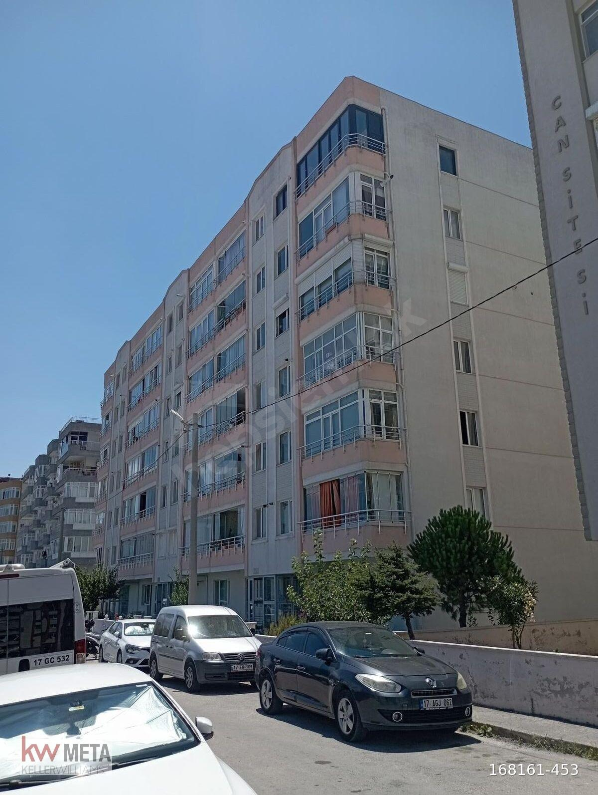 ÇANAKKALE MERKEZ ESENLER MAH. SATILIK 3+1 DAİRE