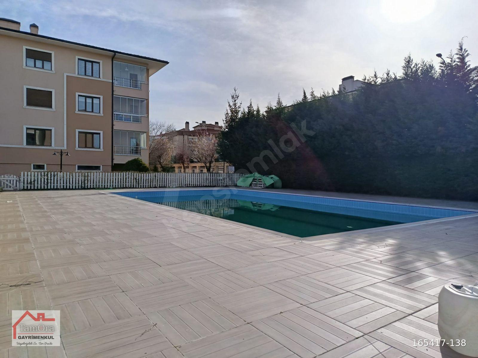 BATIKENT BAHÇEŞEHİR KOLEJİ KARŞISI SATILIK SİTEİÇİ LÜX 4+1DAİRE