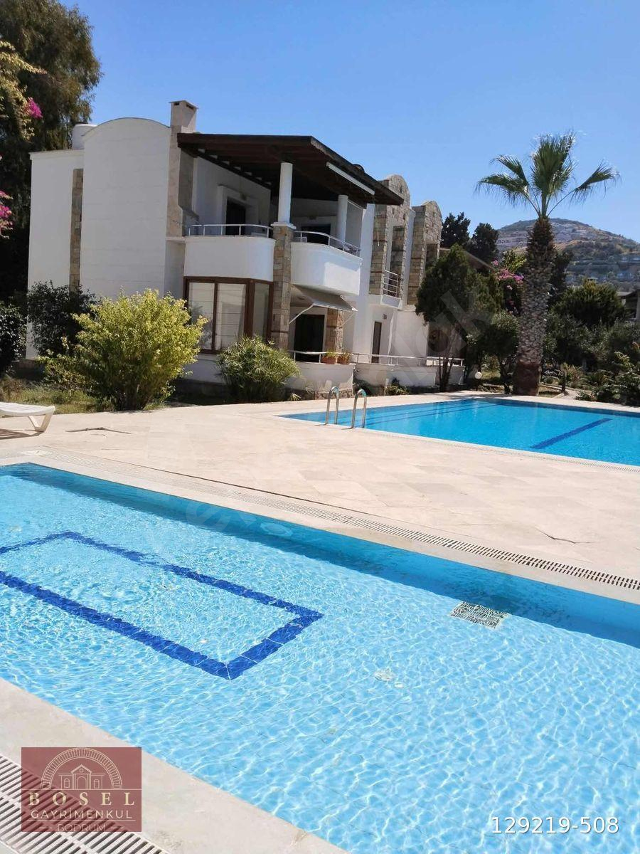 Bodrum Yalıkavak Geriş Satalık Bahçe Katı Daire