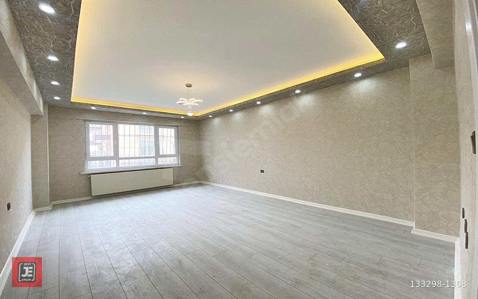BADEMLİK'de NECİP FAZIL OKUL YAKINI 3+1 SIFIR YAPILI FIRSAT DAİR