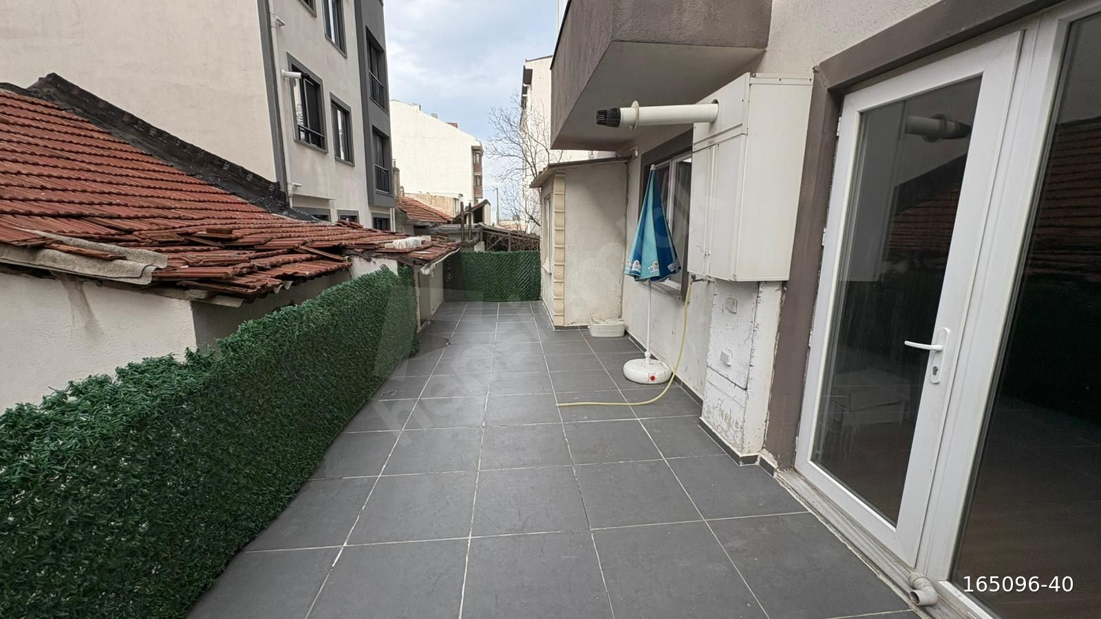 BALIKESİR BANDIRMA 600 EVLER MAHALLESİNDE SATILIK 2+1 DAİRE