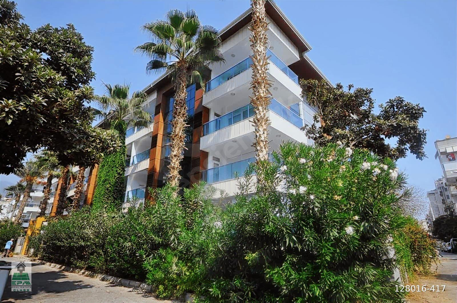 CLEOPATRA PLAJINA 300 MT AKTİVİTELİ SİTEDE 1+1 DAİRE EŞYALI