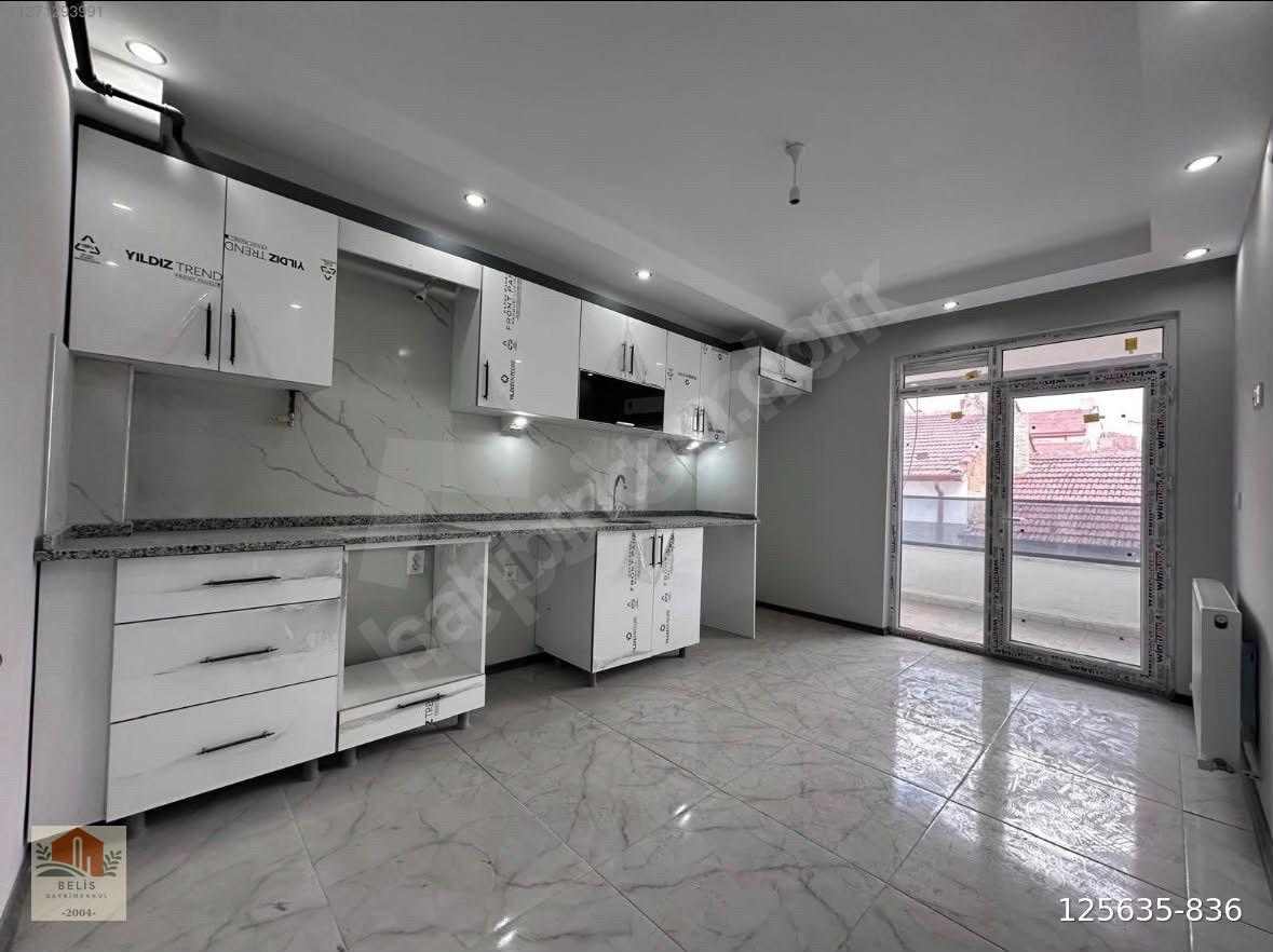 71 EVLER MAHALLESİ'NDE SATILIK ASANSÖRLÜ GARAJLI E.BANYOLU 3+1 DAİRE