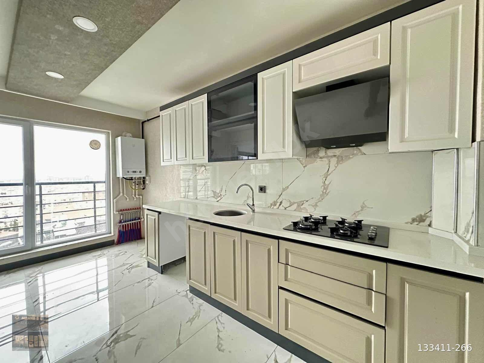 HASTANE YAKINI SİTE İÇERİSİNDE ŞIK YAPILI 4+1 MASRAFSIZ DAİRE