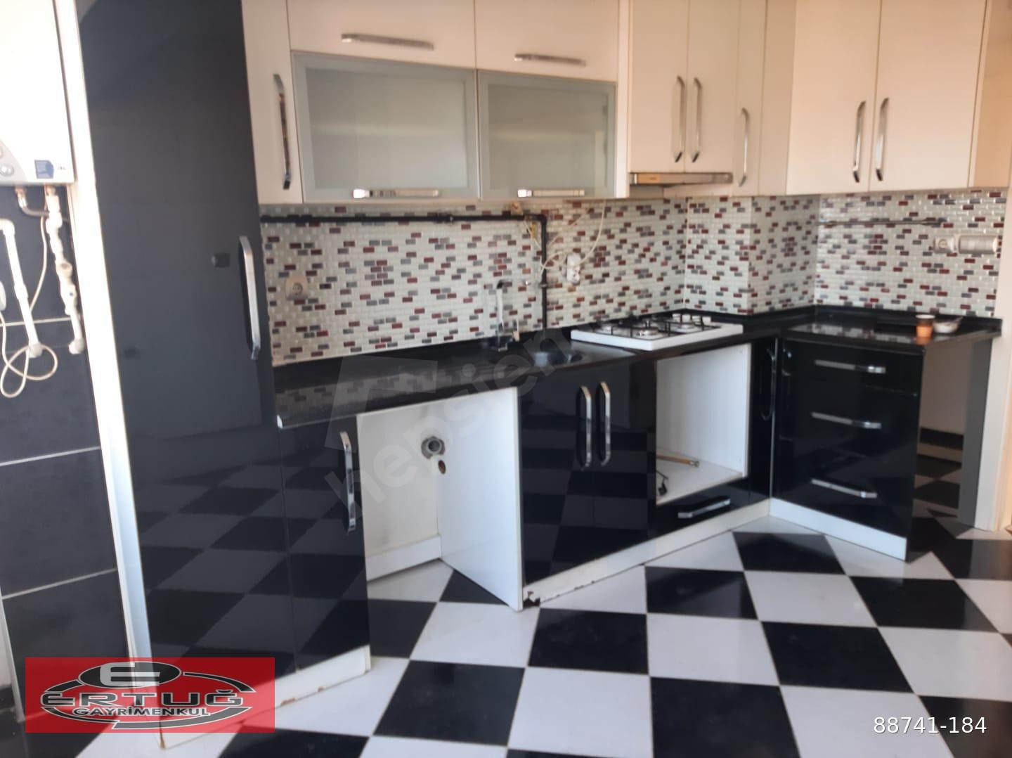 KINIKLI DA 130m² 2+1 KIRALIK DAIRE