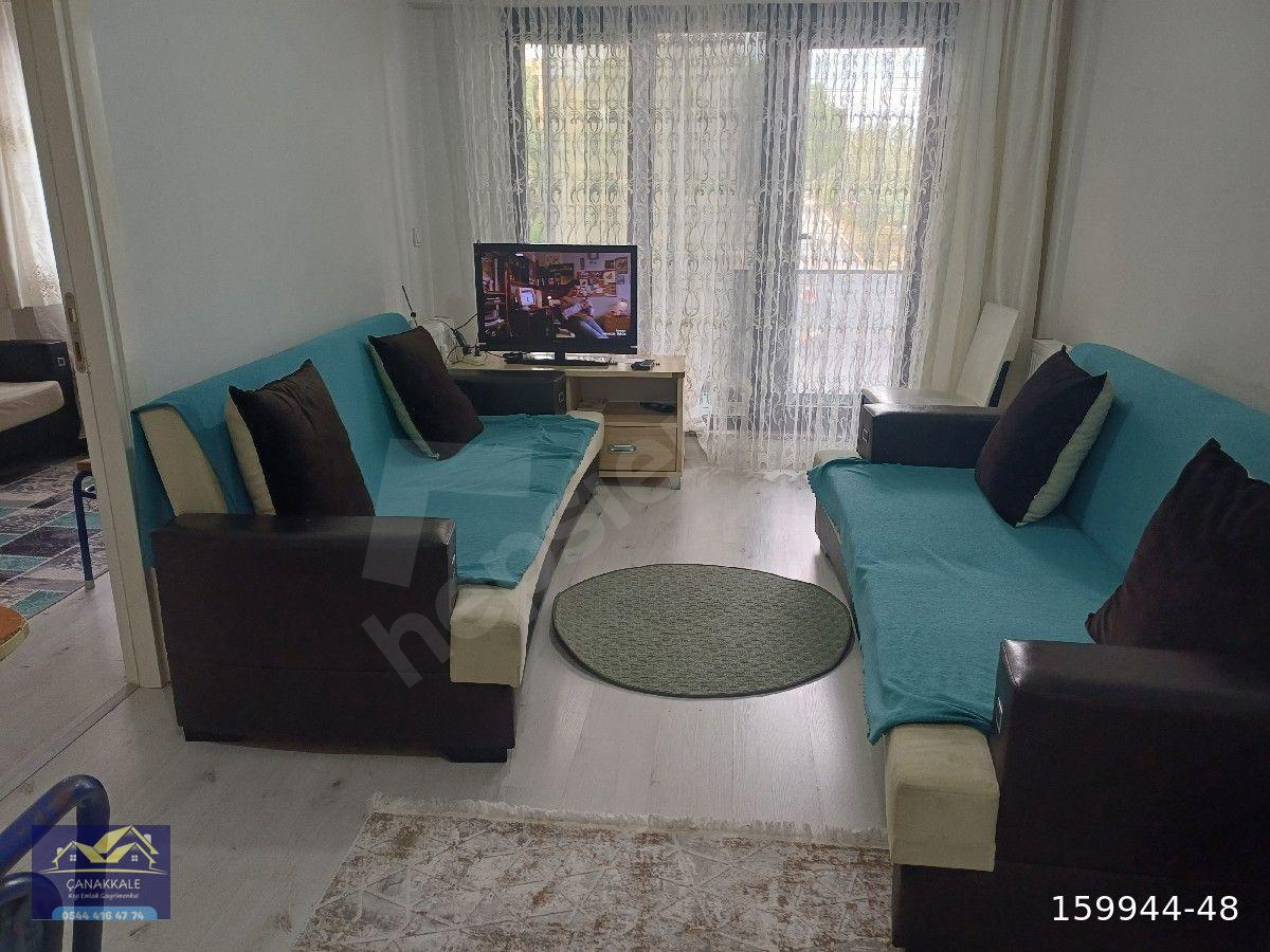 ÇANAKKALE MRK CEZAEVI KARŞISI ANAYOL ÜZERI EŞYALI KİRALIK 1+1 DAIRE