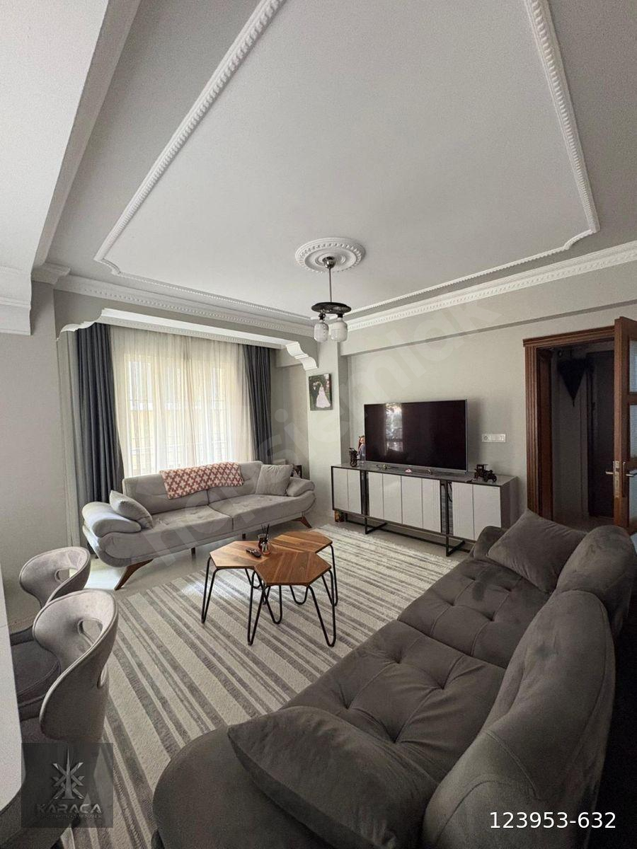 Cihangir Mh. 16 Yıllık 105m² 2+1 Metrobüse Çok Yakın Çift WC - Çift Balkonlu Kat Mülkiyetli Daire