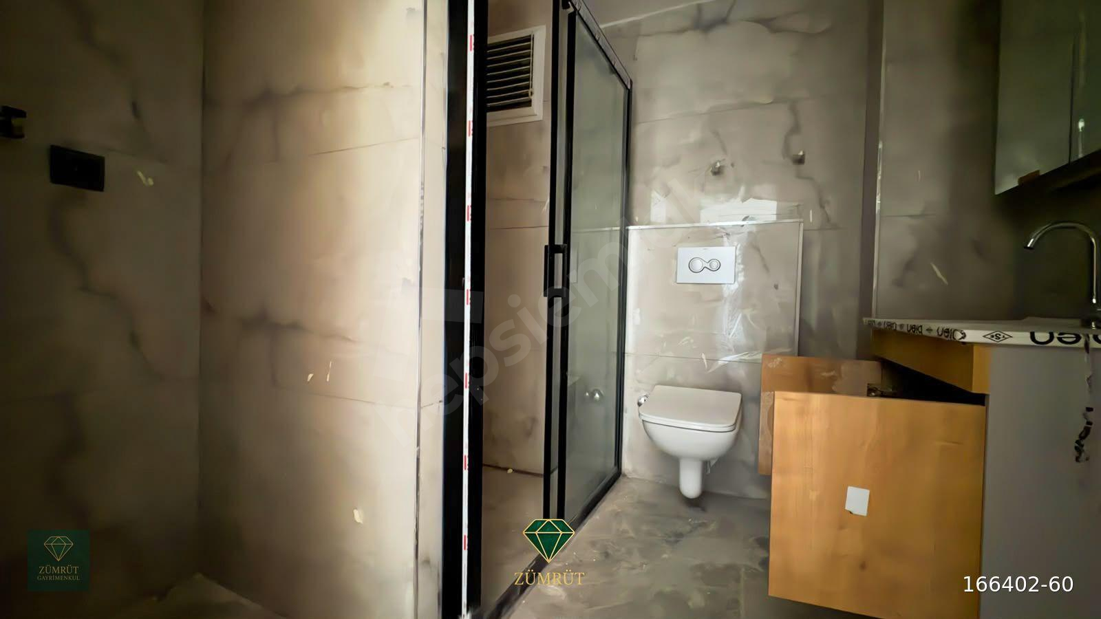 ZÜMRÜT'TEN TÖMÜK'TE SİTE İÇİ HAVUZLU 2+1 SATILIK SIFIR DAİRE