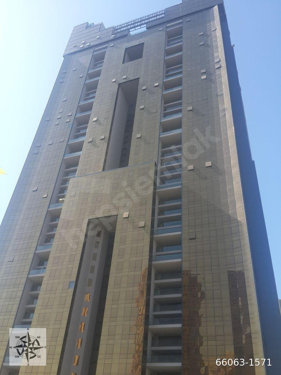 ATAŞEHİR ANDROMEDA GOLD 2+1 YÜKSEK KAT EBEVEYNLİ DAİRE