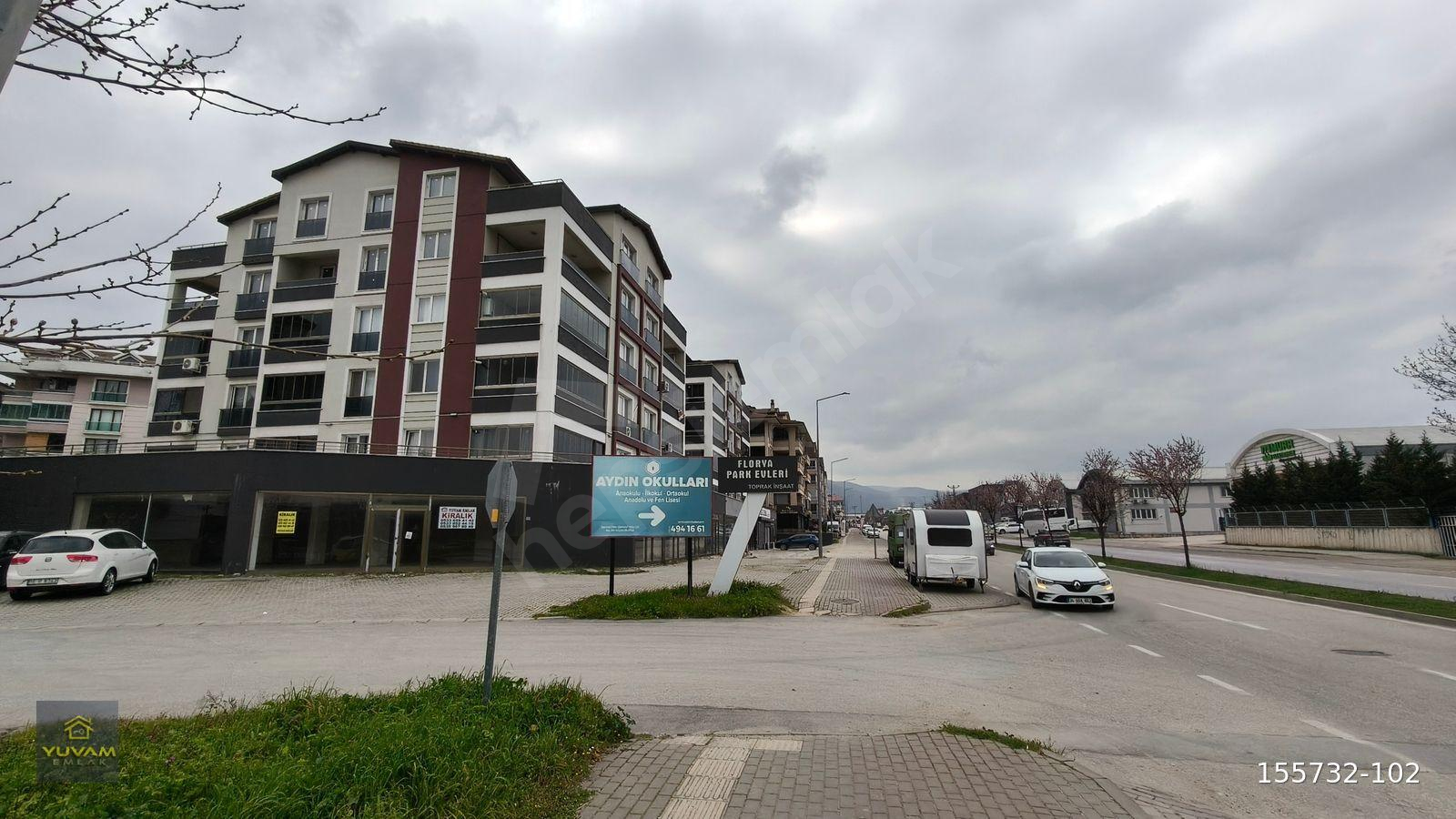 NİLÜFER DEMİRCİ 'de GENİŞ 6+2 ÇİFT GİRİŞLİ DUBLEX KİRALIK DAİRE