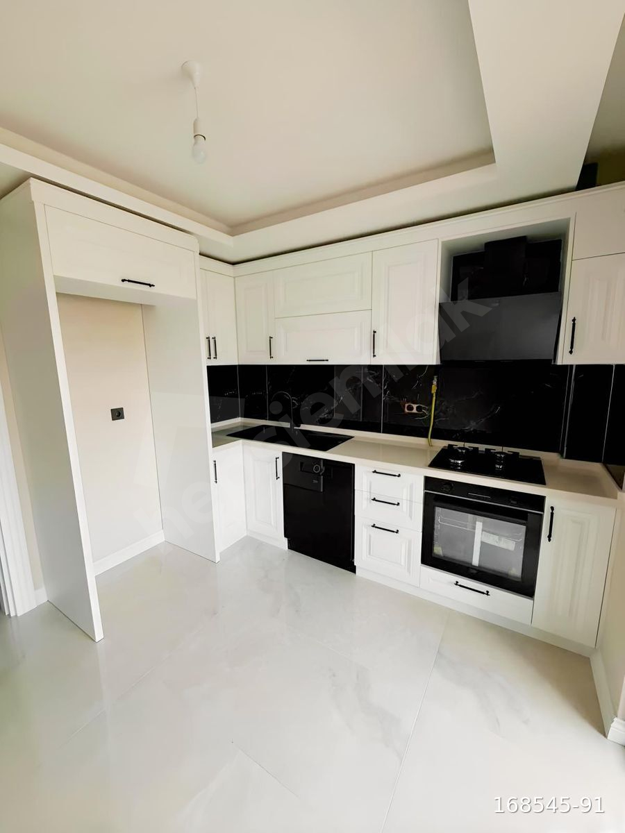 AKÇALAR 2+1 94 m2 Birevim, Eminevim, Katılımevim FuzulEv UYGUN