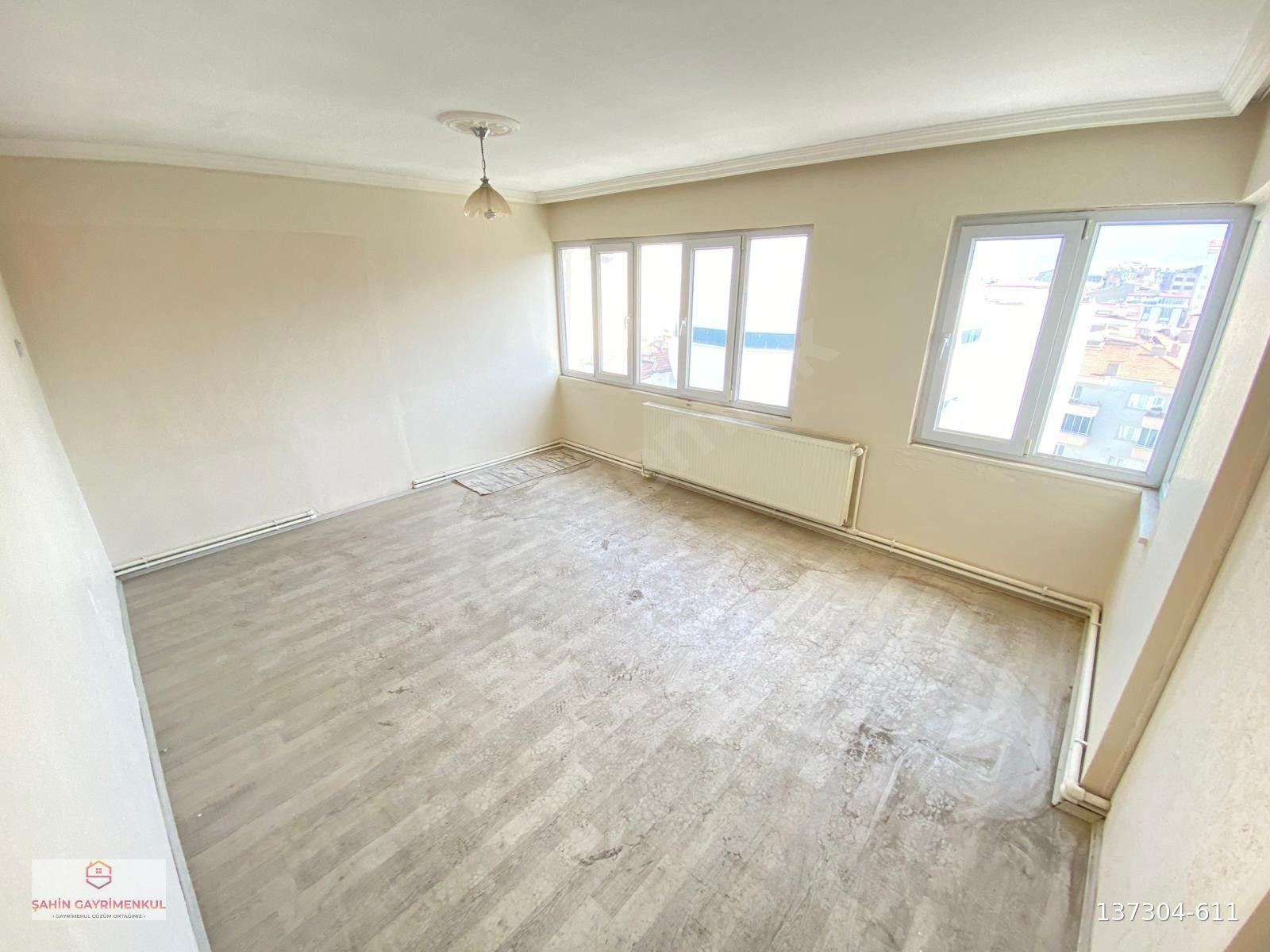 SARAYLAR MAH DE 3+1 SATILIK FIRSAT DAİRE..