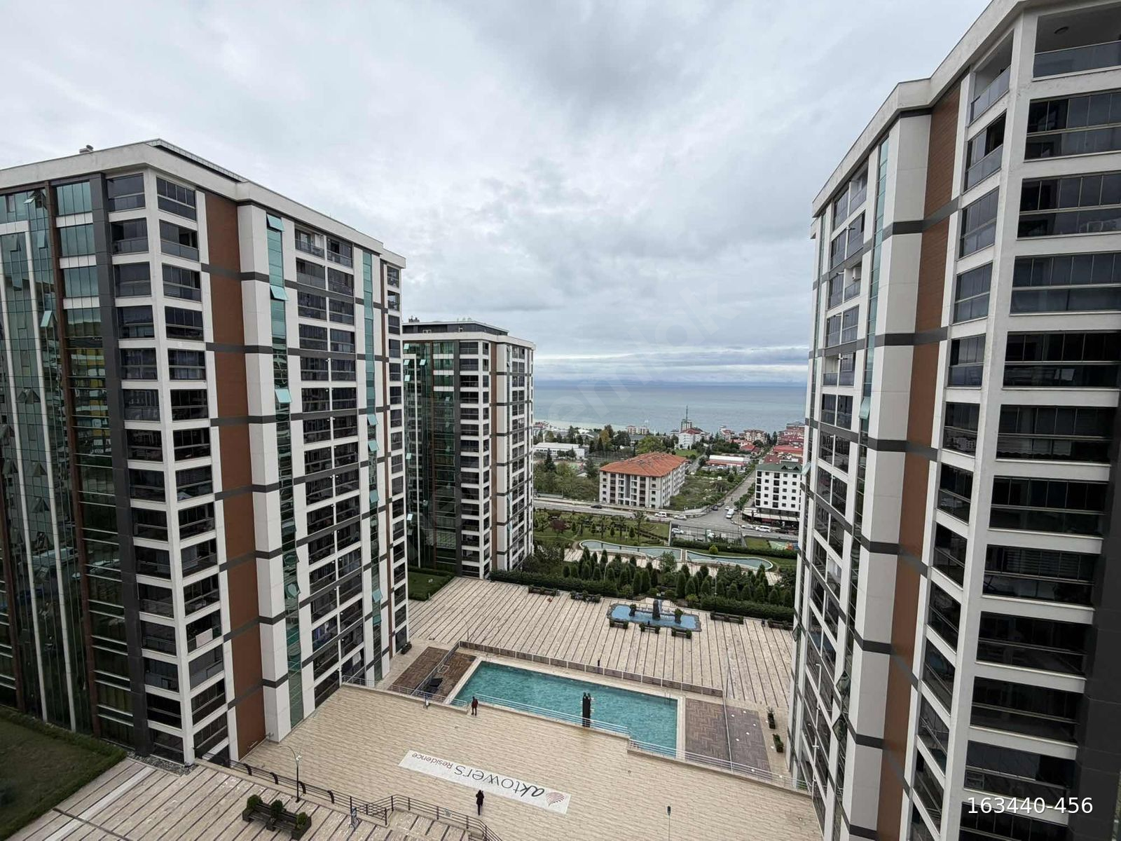 VIP GAYRİMENKUL'DEN AK TOWERS REZİDANS'DA 3+1 SATILIK DAİRE