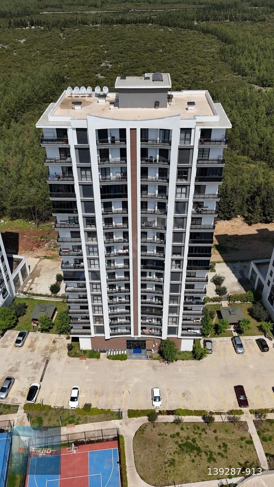 DÖŞEMEALTININ EN PRESTİJLİ SİTESİ RENGİ ANTALA'DA SATILIK 2+1