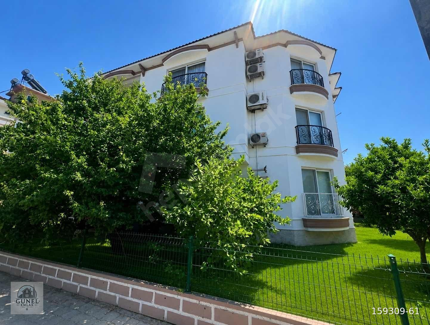 DALAMAN EGE MAHALLESİNDE BAHÇE NİZAM SATILIK 160 m2 3+1 DAİRE