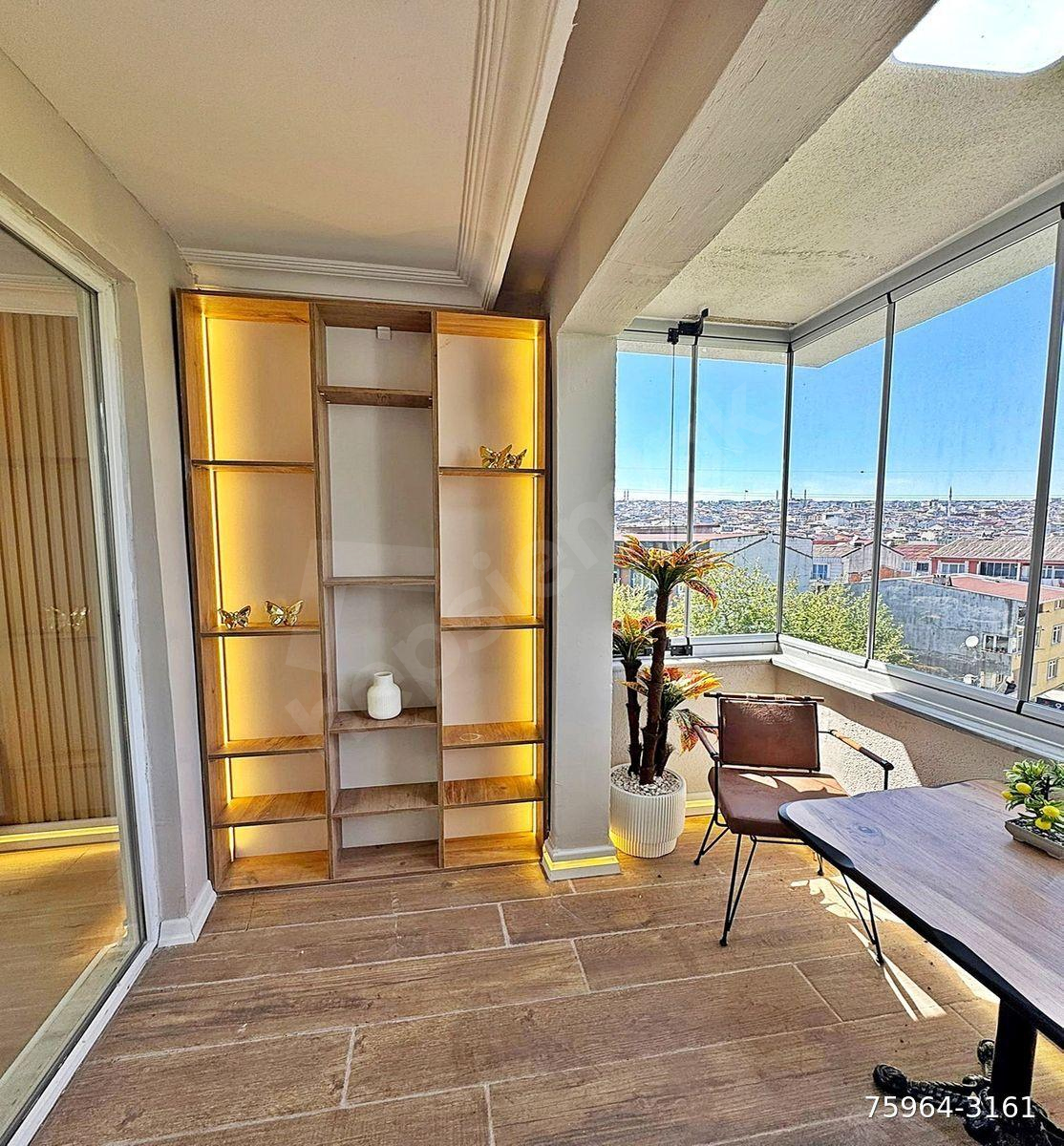 BAHÇEŞEHİR LOKASYONLU ULTRA LÜKS DİZAYN 3+1 SATILIK DAİRE