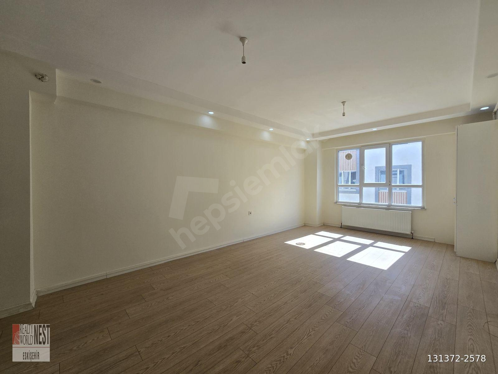 RW NEST'TEN ESENLİ CADDESİNE YAKIN 2+1 KİRALIK DAİRE