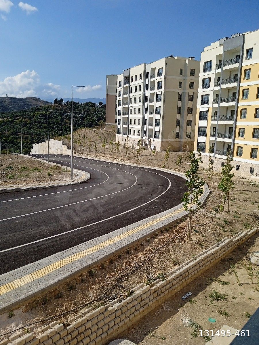 DEFNE MAHALLESİ KOÇÖREN TOKİ KONUTLARİNDA 3+1 ARAKAT KİRALİK DAİRE
