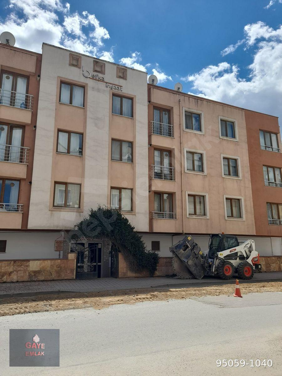 GAYE EMLAKTAN KULLANIŞLI OGÜ YAKINI EŞYALI AYRI MUTFAKLI 2+0