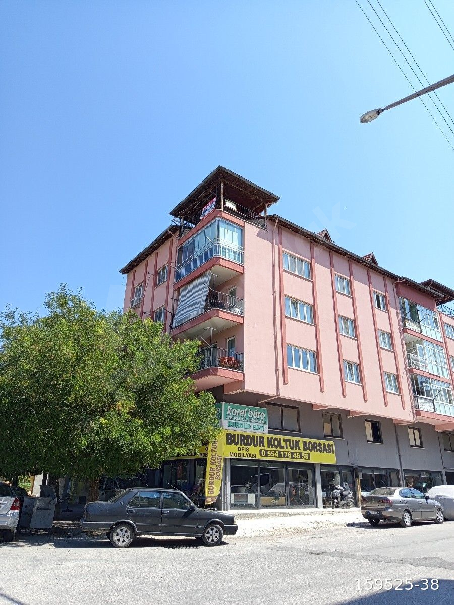 KÖPRÜ BAŞİNDA MERKEZİ KONUMDA 2+1 KİRALIK DAİRE