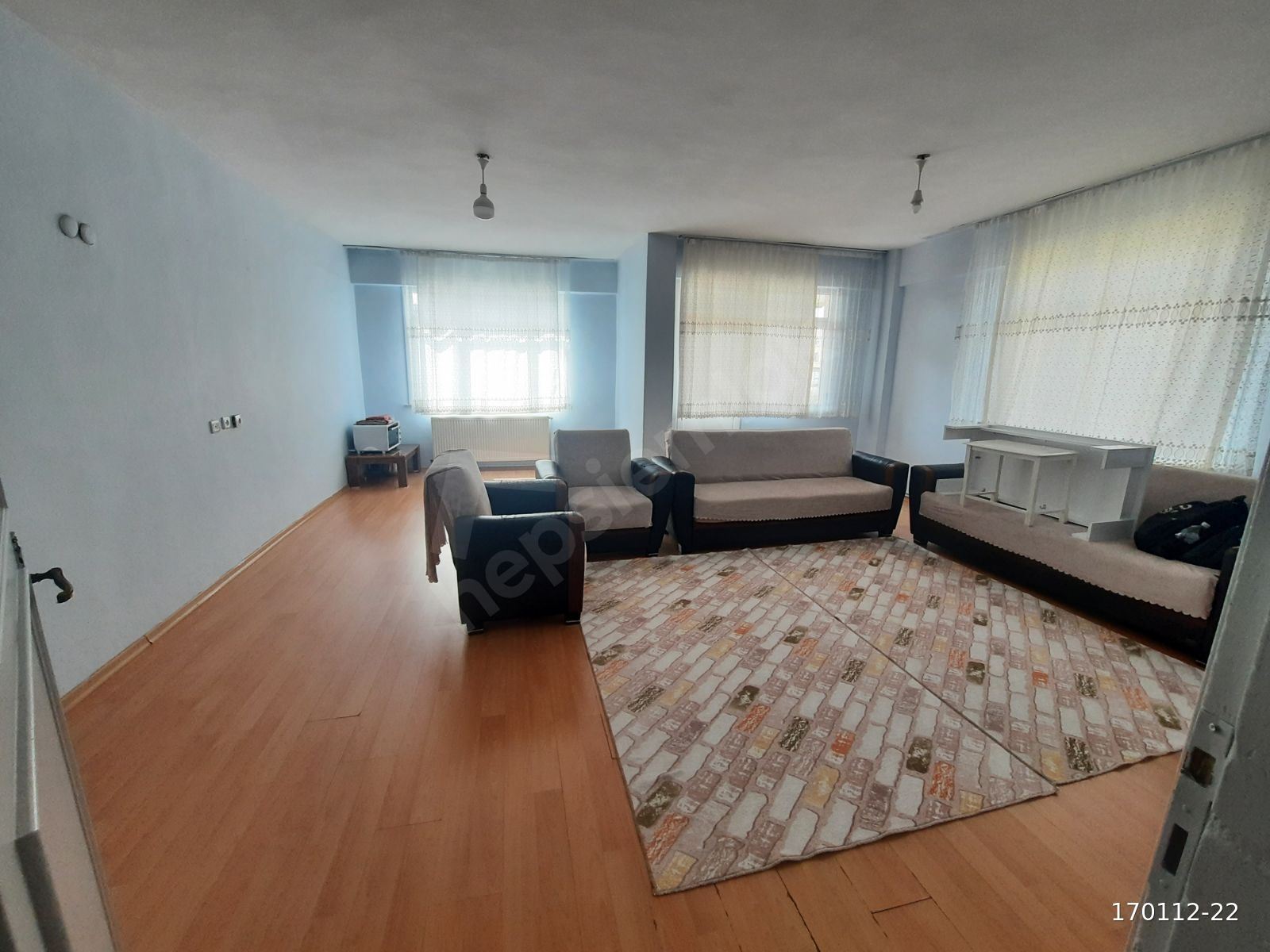 ERİLLİ EMLAKTAN 3+1 120M2 3 BALKONLU KAT MÜLKİYETLİ DAİRE