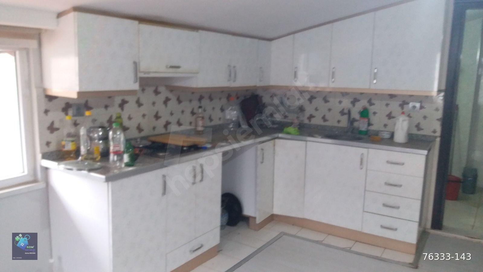 SIRAKAPILAR MAH LOZAN CADDESİNE VE MİMARSİNAN CADDESİNE YAKIN 2+1 ŞÖMİNELİ 3.KAT 100 M2 BALKONLU