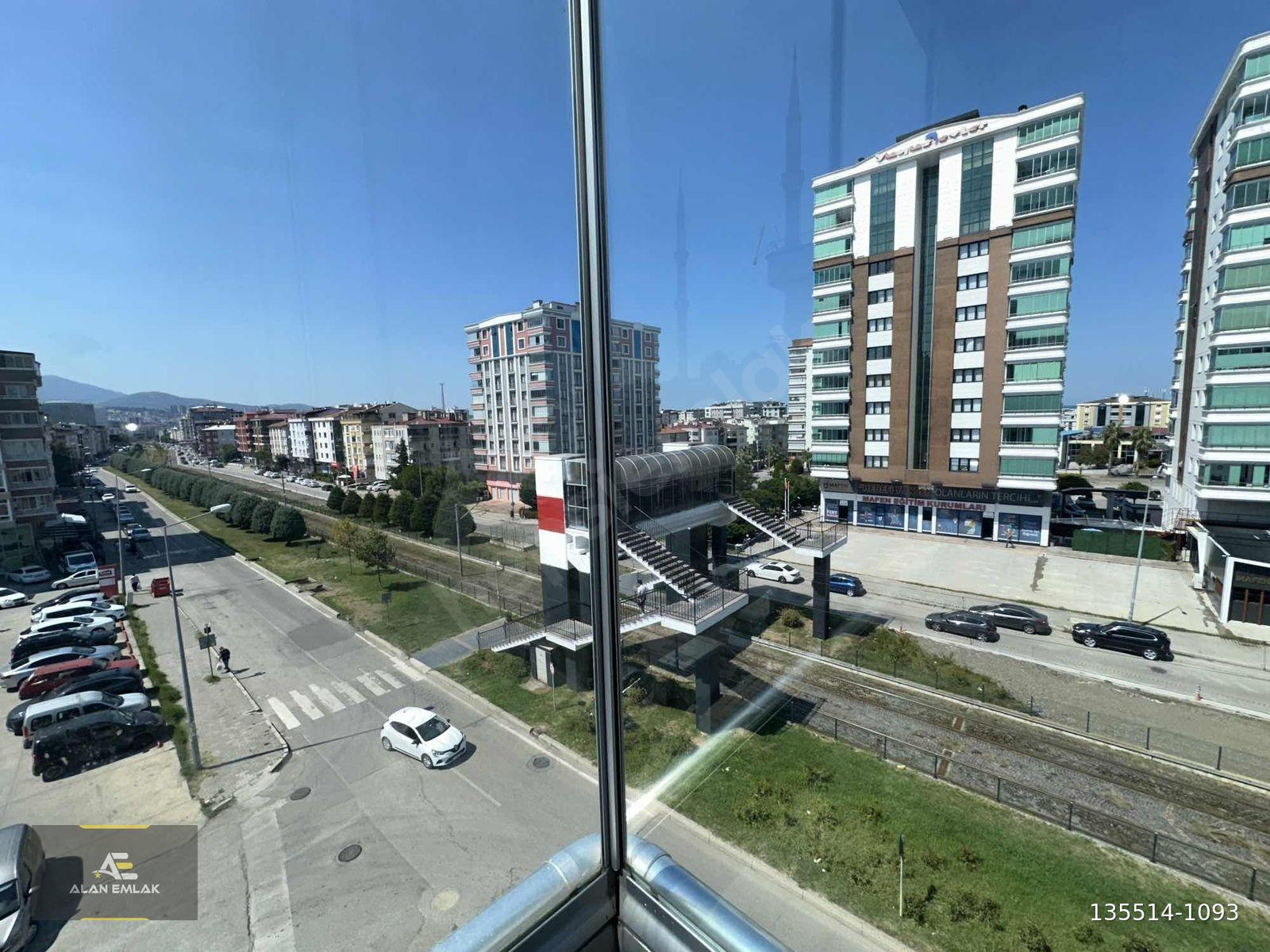 ALAN EMLAK; Tramvaya Cephe, Ara Kat, FULL KREDİLİ 3+1