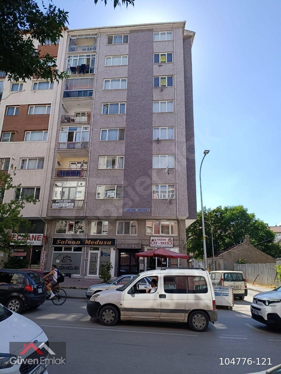 VATAN CAD. 3+1 - 120 M2- KOMBİ-ASANSÖR BAKIMLI DAİRE