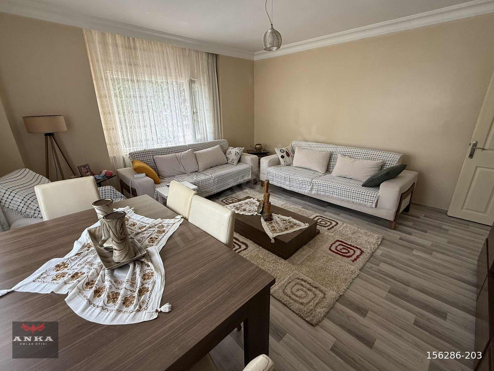 ANKA EMLAK'TAN SARMAŞIKLI DA EBEVEYN BANYOLU SATILIK 3+1 DAİRE