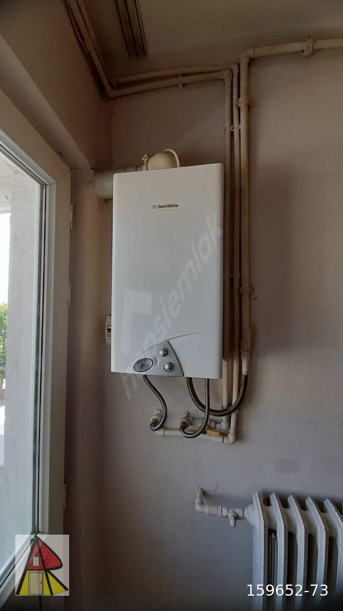 AKARBASI UMİT HASTAHANESI YANI KIRALIK 3+1 DAİRE