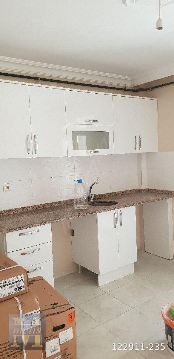 KUMLUBEL MAHALLESİ ESENLİ CD YAKIN 2+1 KOMBİLİ KİRALIK DAİRE