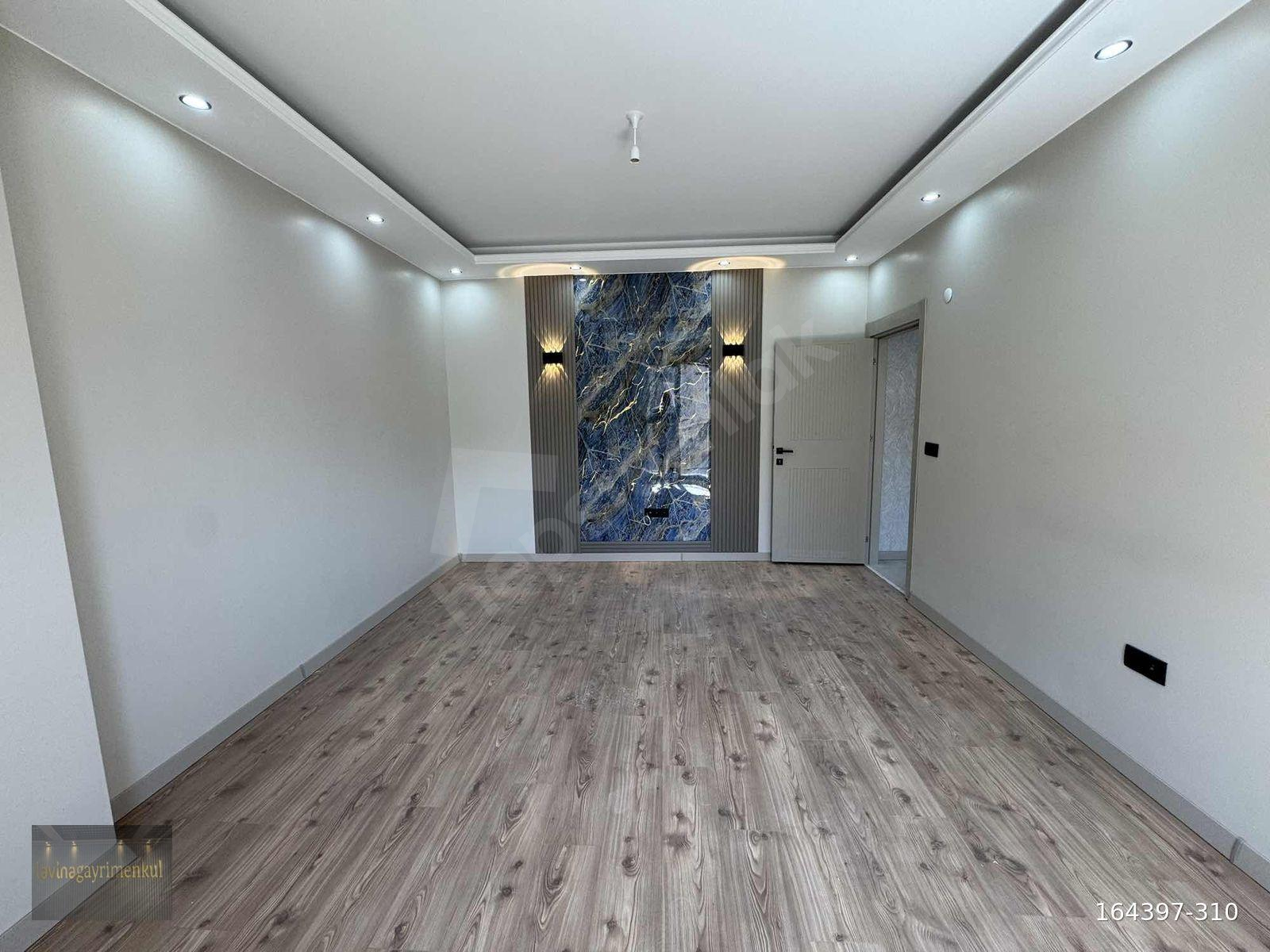 K.K.MAH. İSTASYON CAD. YAKINI 2+1 85 m2 ARA KAT