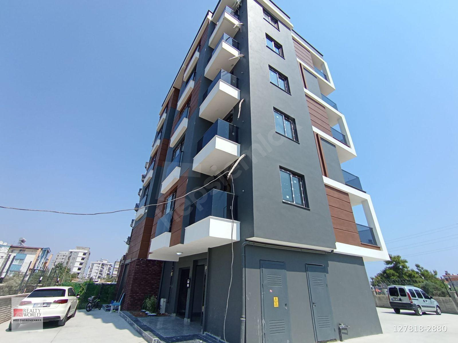 RW MEF'TEN ESKİ MEZİTLİ DE 2+1 EBEVEYN BANYOLU KOMBİLİ KİRALIK