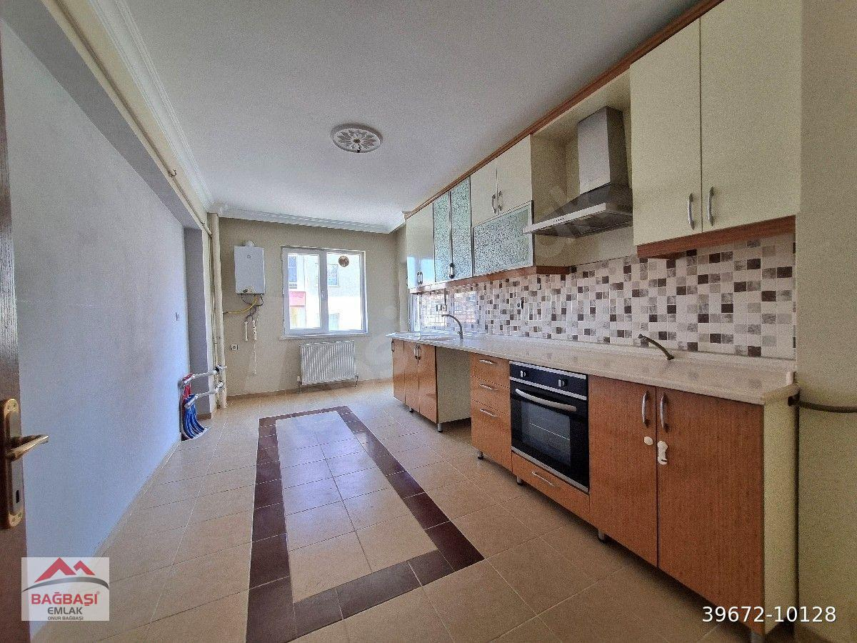 KALETEPE MAH SİTE İÇİNDE 4.KAT 3+1 ÇİFT BANYO TERAS BALKONLU