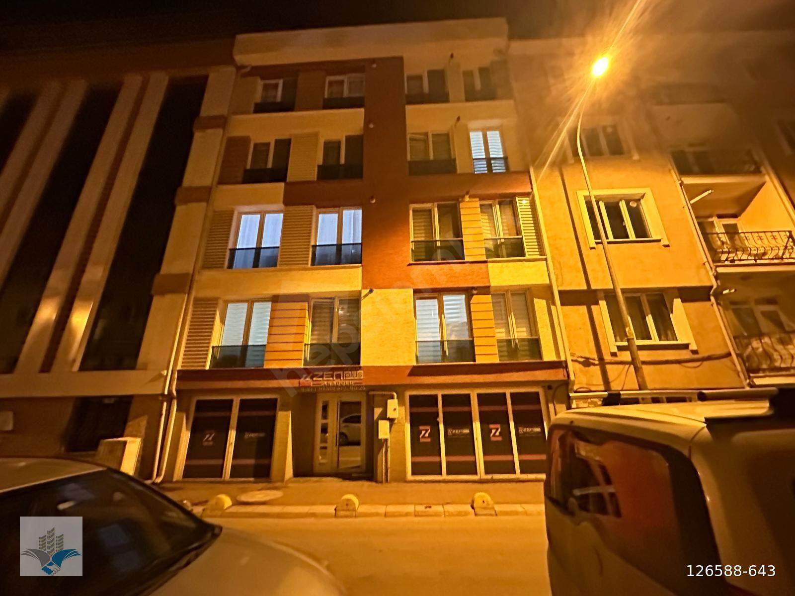 YENİBAĞLAR MAHALLESİ, ARAKAT, ABONELİKLERİ AÇIK,EŞYALI 1+1