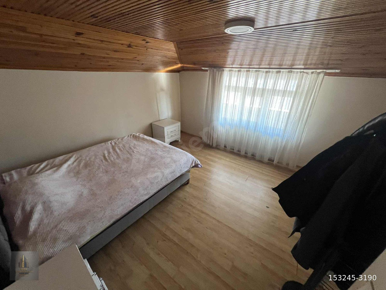 İPEK GAYRİMENKUL'DEN GÖZTEPE'DE 2+1 KİRALIK DAİRE