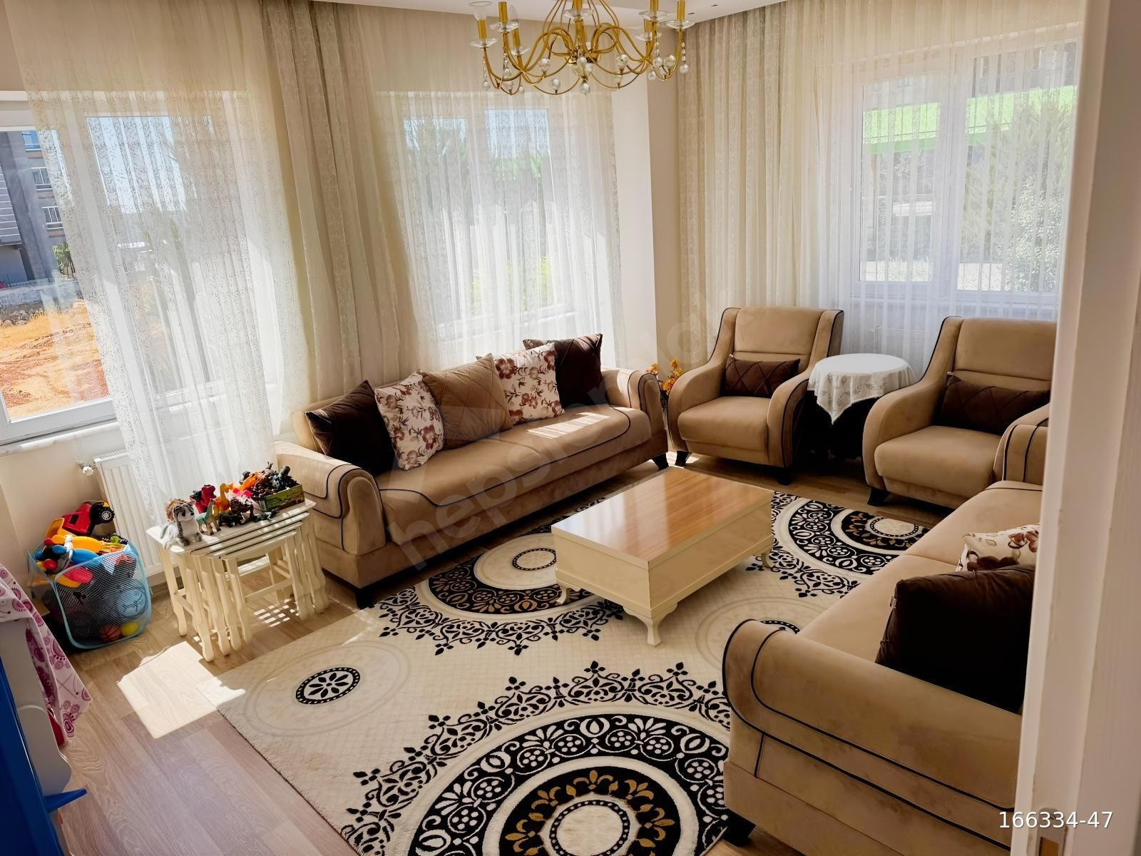 BEYLERBEYİ FISTIKLIK ' DA 3+1 SATLIK DAİRE 4.500.00 BİN TL