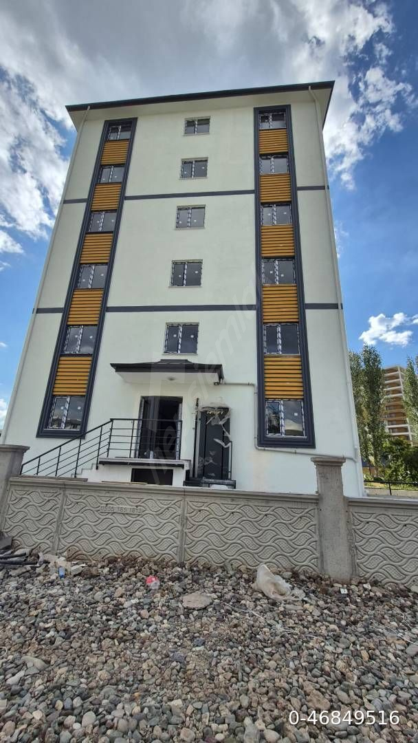 Buğday Pazarı Mahallesi 2+1 Kiralık Daire Yeni Bina